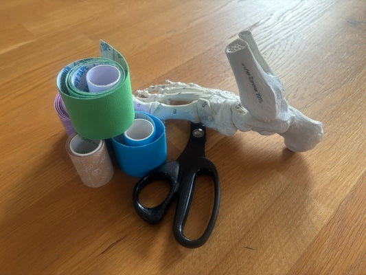 FUSS-TAPING – Verstehen. Kleben. Selbst anwenden. Sa., 21. Nov. 9.00 - 11..00 Uhr